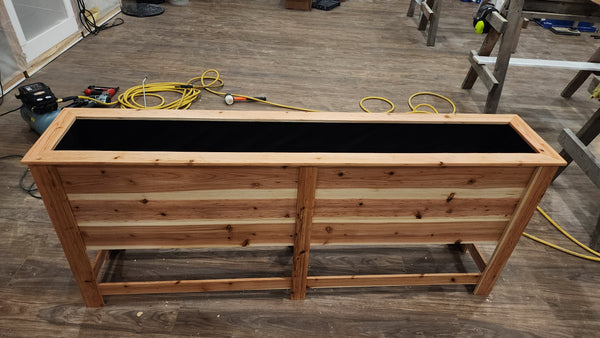 6 ft Raised Planter / Herb Garden - Cedar (Local Sales Only)